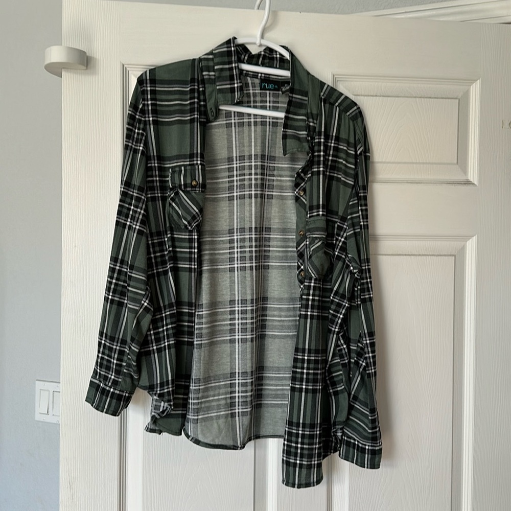 rue + green flannel